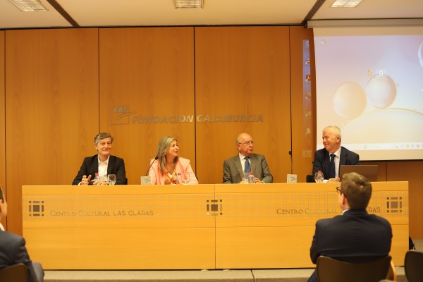 Las empresas familiares de la Región crean 7.000 empleos pese a reducirse en número 