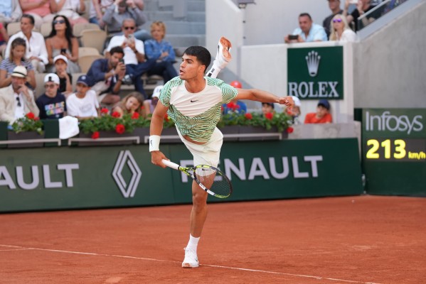 Alcaraz pasa siempre la primera ronda y se supera en cada major de año en año

