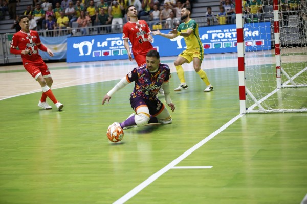 El Jimbee llega a su sexto triunfo consecutivo y asalta el tercer puesto antes de los play off