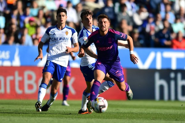 El Efesé prácticamente se despide de la promoción de ascenso al caer en La Romareda