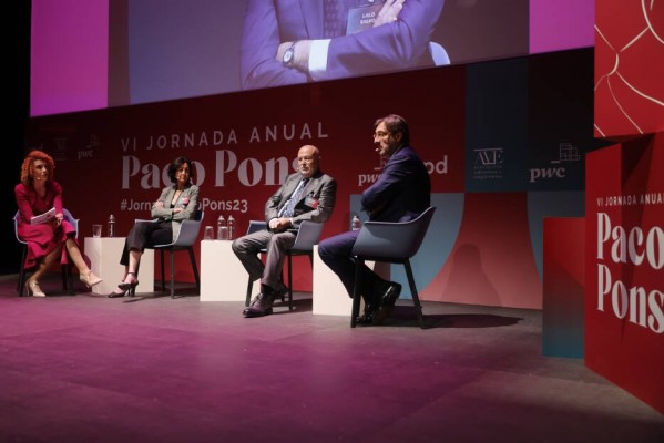 La jornada 'Paco Pons' reúne a 300 empresarios para debatir sobre la competencia e innovación
