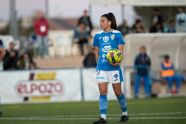 El Alhama CF pierde para varios meses por lesión a Carmen Fresneda