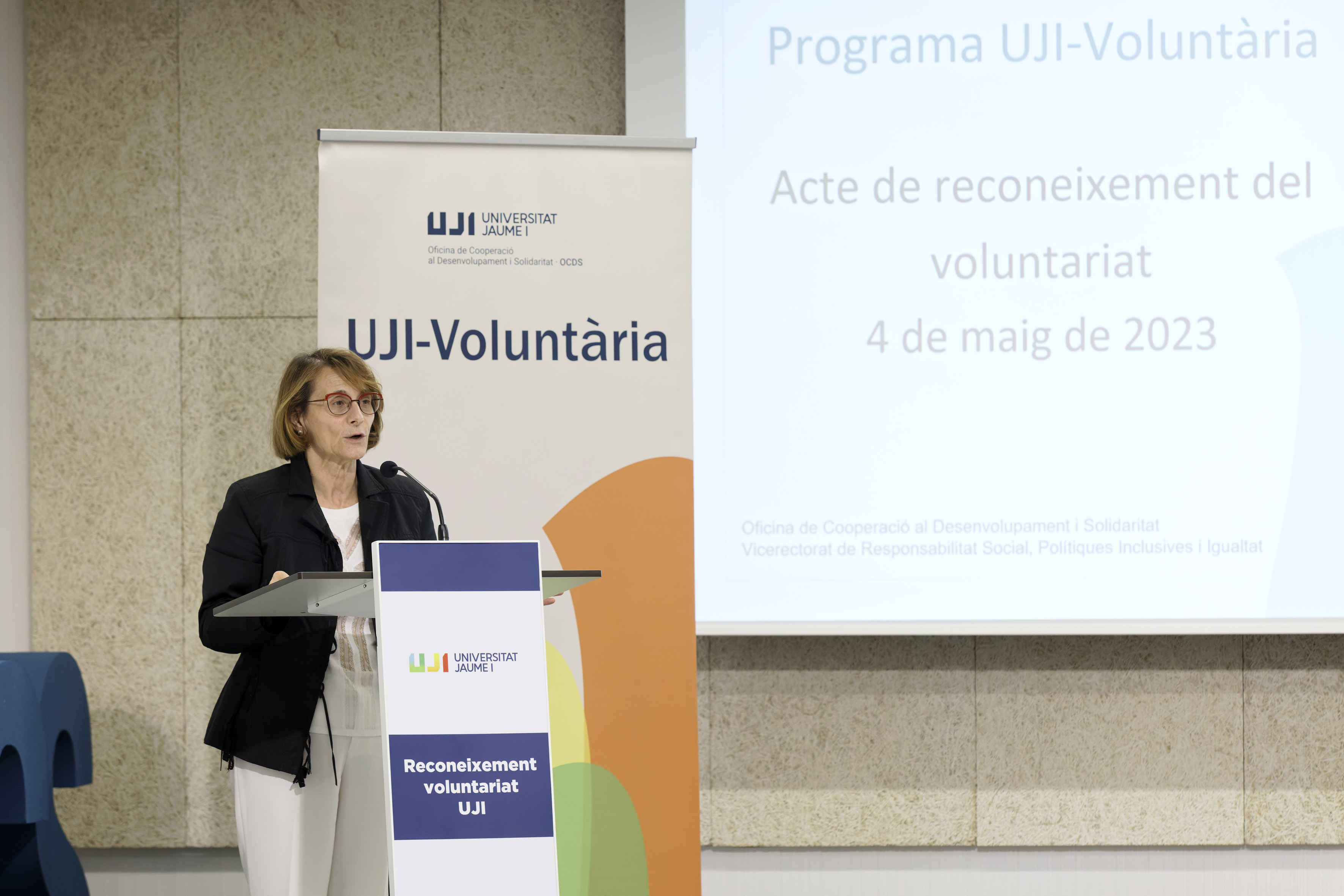  

La UJI se vuelca con el voluntariado: celebra 13 años de trabajo con oenegés y administraciones