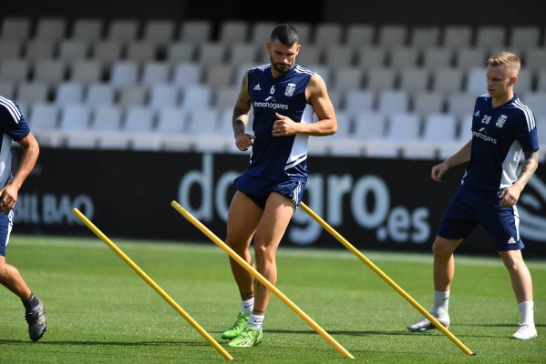 Datkovic ve al Efesé 