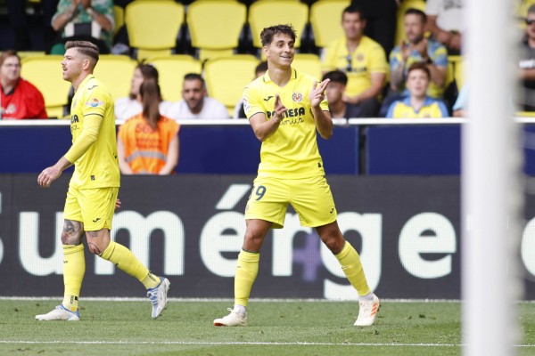 Jackson y Terrats guían al 'Submarino' hacia Europa