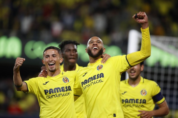 El Villarreal recupera la sonrisa de la mano de Capoue