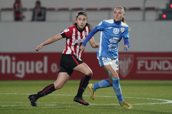 El Alhama CF ElPozo, en una semana muy convulsa, cae en Bilbao por 1-0 y sigue en descenso 