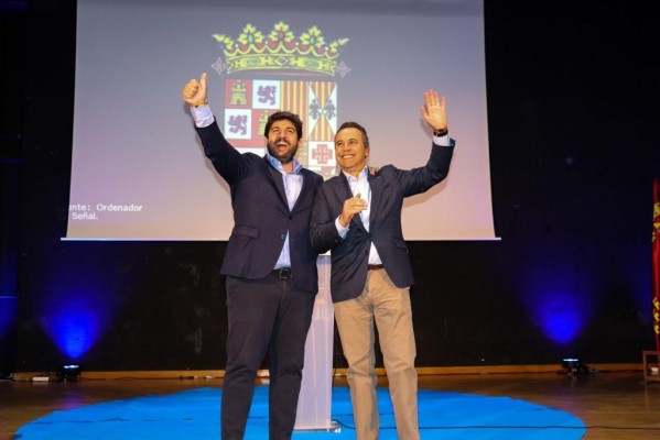 El alcalde de Abanilla se lanza a la reelección con el apoyo de López Miras