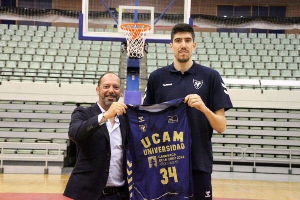 Nikolic, del UCAM CB: 