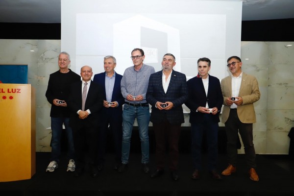 ATC concede sus Insignias de Oro y de Plata y hará una donación a la Fundación Hospital Provincial