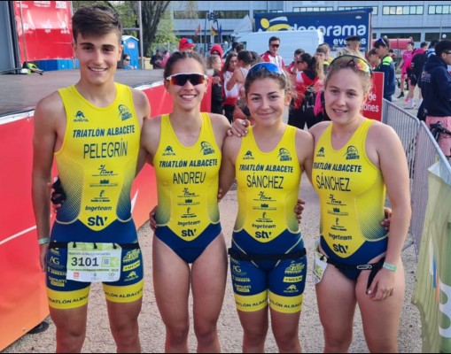 Podio para cuatro deportistas de la Región en el Nacional súper sprint en Alcobendas 