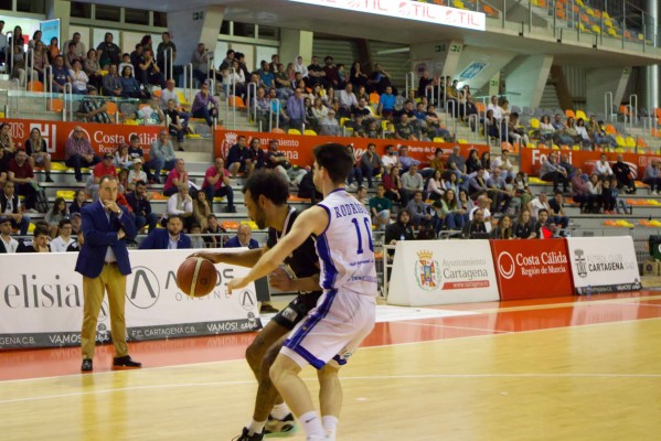 El Odilo Cartagena rompe su mala racha y peleará por el ascenso a la LEB Oro