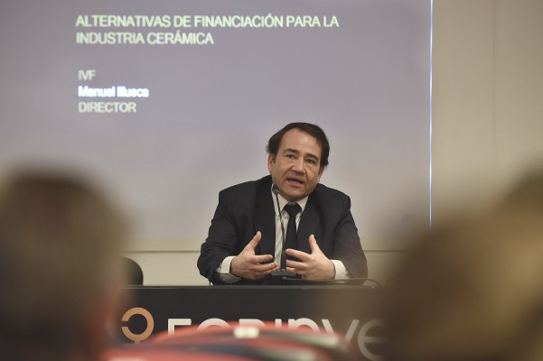 No solo el azulejo: el 75% de las firmas valencianas, en riesgo de quedarse sin ayudas públicas