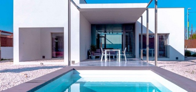 El paraíso estaba en una 'tahullica' de la Huerta: casa de diseño en La Albatalía