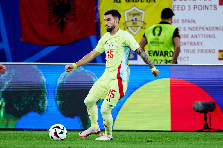 Saltan las alarmas en el Villarreal por la fea lesión de Baena ante Dinamarca