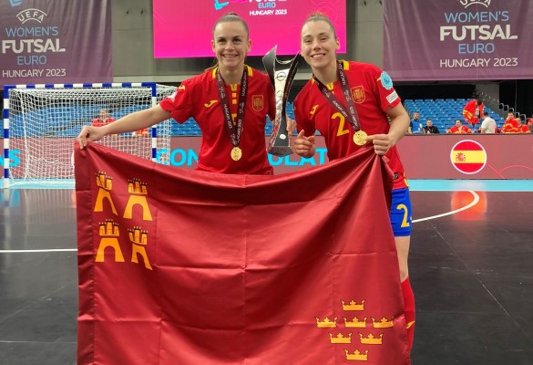 La cartagenera Mayte Mateo y la muleña Noelia Montoro son tricampeonas de Europa