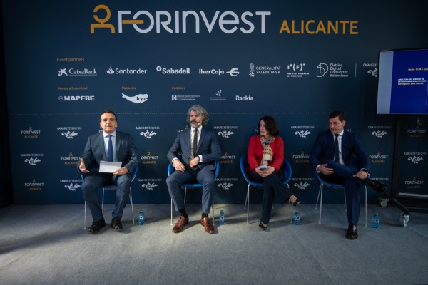 ¿Cómo será 2023? Inflación al 3%, frenazo al 'ladrillo', beneficios empresariales y bolsas fuertes