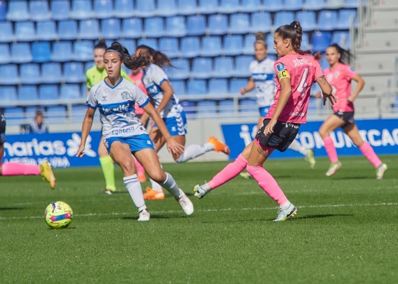 El Alhama CF da un paso para salvarse en la Liga F con un 0-0 ante el Granadilla en Tenerife