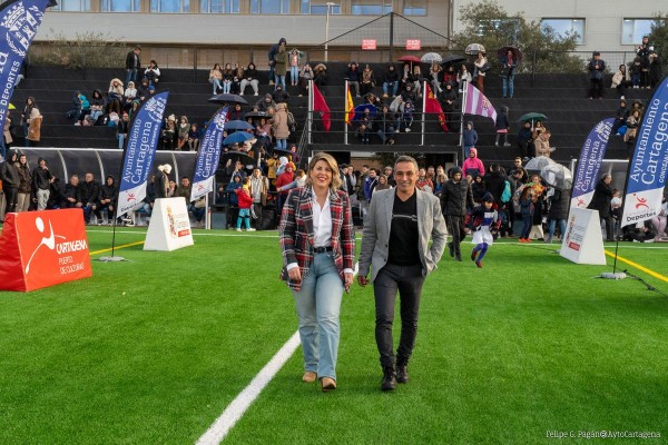 De la tierra y el barro al verde: el Mundial 82 ya es una instalación deportiva con césped artificial 39 años después