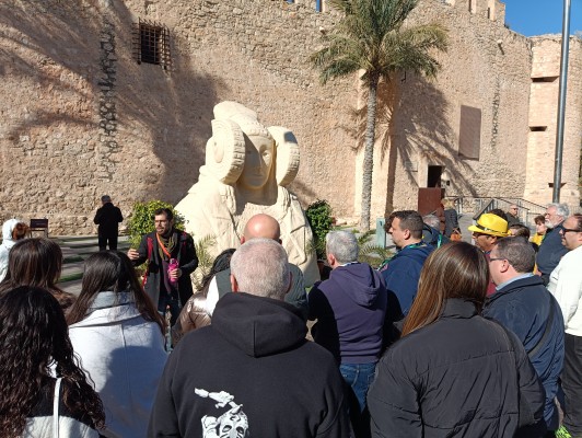 Los aficionados del Villarreal conocen las bondades de Elche gracias a la Jornada de Turismo Deportivo