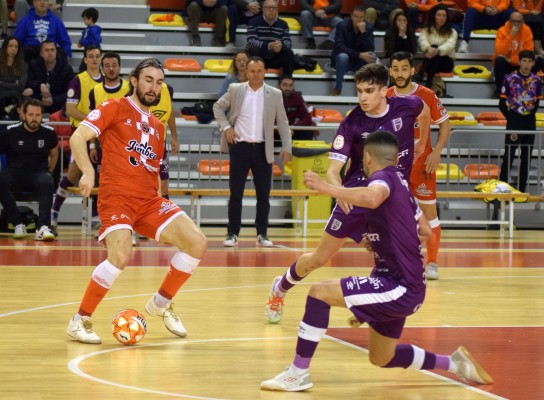 El Jimbee salva un punto al empatar con dos goles en el último minuto 