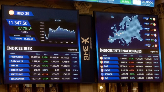El Ibex 35 salva la semana impulsándose un 0,7%, hasta recuperar los 11.600 puntos
