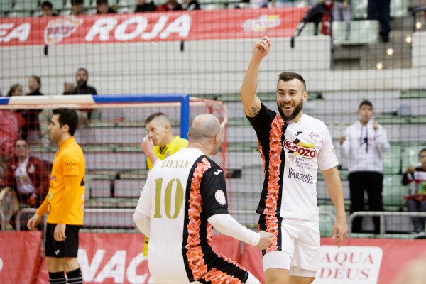 ElPozo reacciona tras su fiasco en la Supercopa con otro 7-2 aunque éste a favor