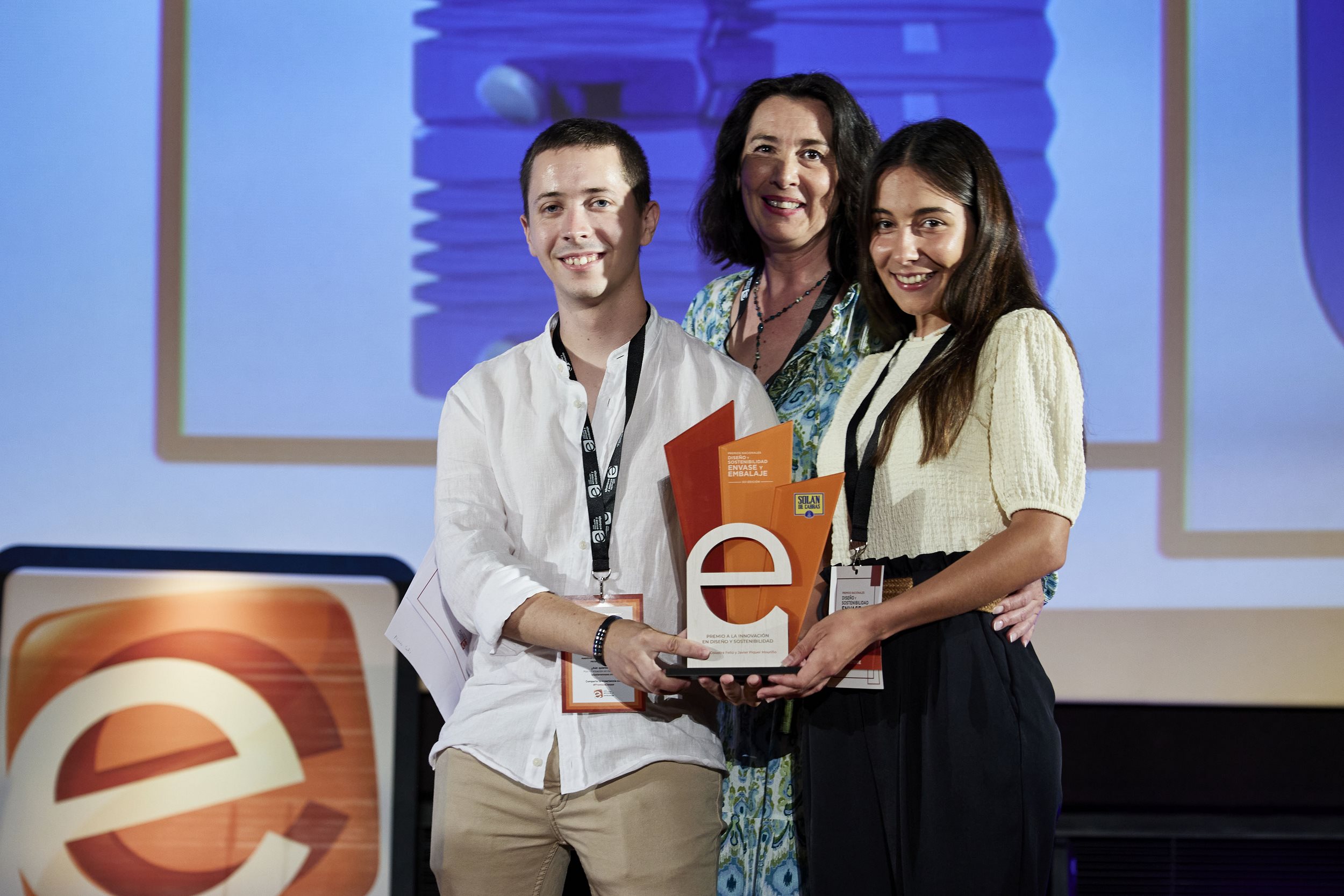 Estudiantes de la UJI reciben dos galardones en los premios nacionales de envase Liderpack