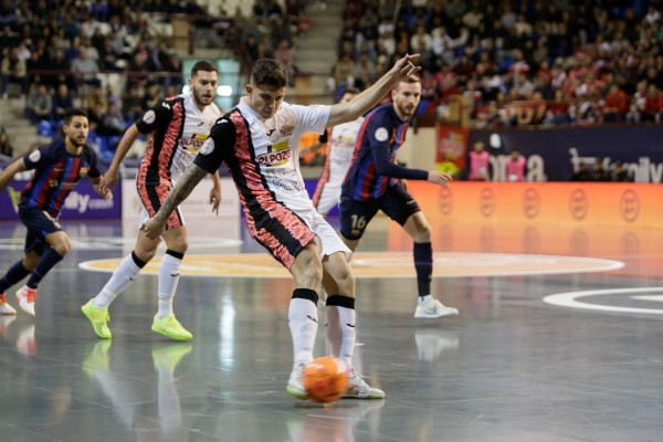 ElPozo es un juguete roto a manos del Barça en la Supercopa de España 
