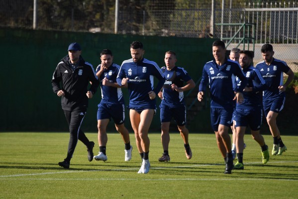 El Efesé, con Aarón y Olivas y sin Miguelón, retoma la Liga en Granada tras tres jornadas sin ganar
