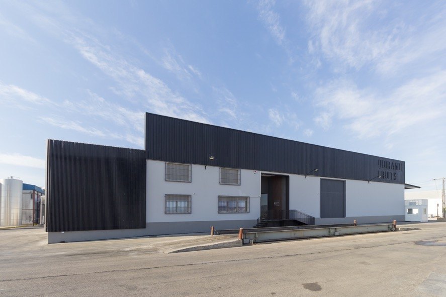 Los zumos de Quirante Fruits, de Cox, elevan su facturación un 24% hasta los 122 millones en 2023 