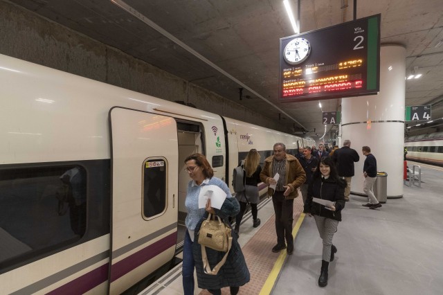 La Comunidad aportará en dos plazos los 26 millones pactados este año para potenciar la Alta Velocidad en Murcia