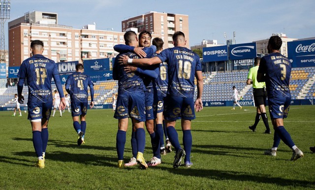 El UCAM CF golea al Efesé B en el derbi de Segunda RFEF y caen el Yeclano y el Mar Menor FC