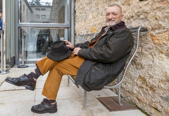 Pérez-Reverte presenta 'Revolución' en Murcia: 