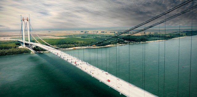 El mayor puente colgante sobre el Danubio se construye con energía de San Javier