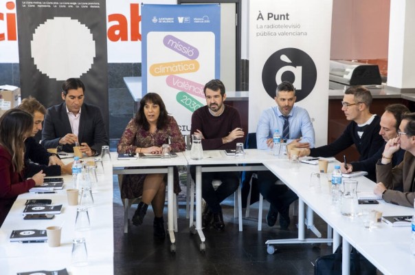 La industria de la creatividad debate en Las Naves sobre las campañas publicitarias
