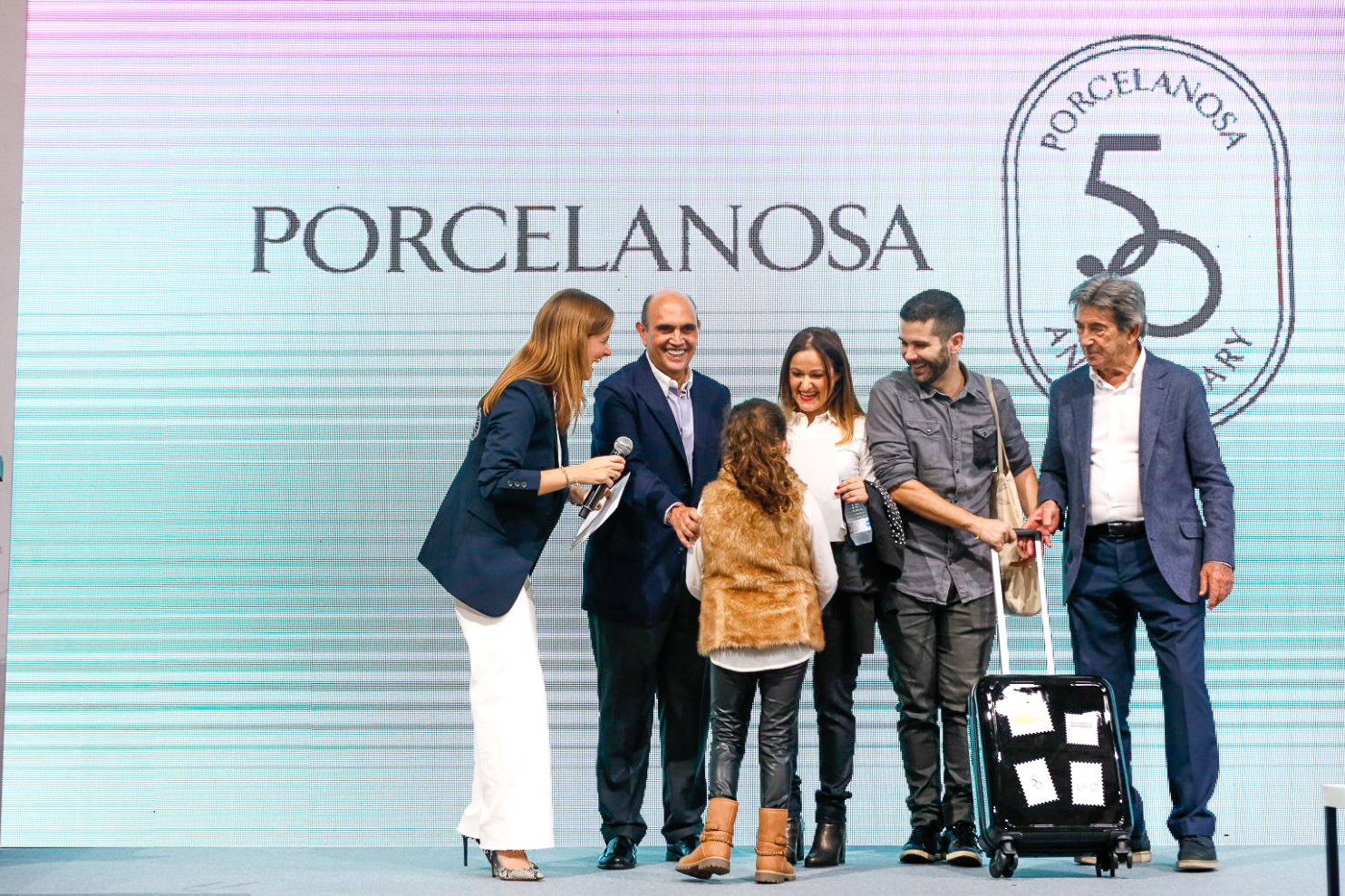 Porcelanosa arranca la celebración de su 50 aniversario con un evento de lo más familiar