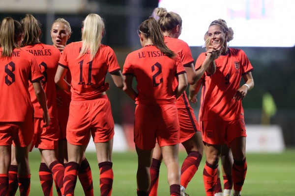 Noruega empata ante Inglaterra, campeona de Europa femenina, en Pinatar Arena