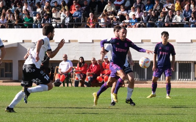 El olfato de Alfredo Ortuño vuelve a ser clave en la Copa y el Efesé sigue adelante en La Rioja