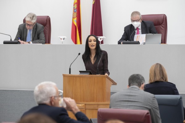 Aprobado el decreto de simplificación que prevé crear 6.000 puestos de trabajo en la Región