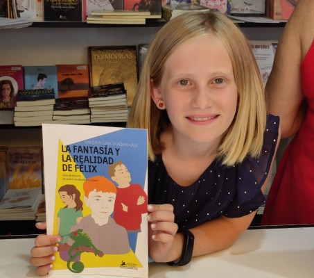 Escritora a los nueve años: la cartagenera Valeria García publica un cuento sobre el acoso escolar