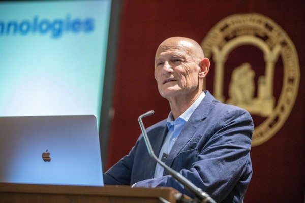 Reconocen una investigación del catedrático de la UCAM Juan Carlos Izpisua entre las 