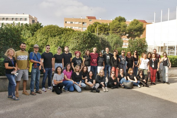 Educación reacciona a la protesta de los docentes y la EOI Virtual iniciará el curso el 23 de noviembre