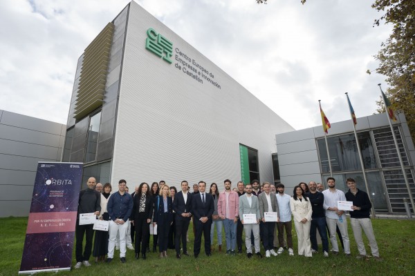 El programa Órbita premia con 100.000 euros a Umibots, Sekond Brand, Agrointel, Upbeat y Acctua

