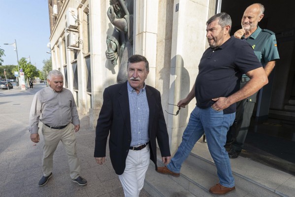 El exalcalde de Blanca Rafael Laorden, que se enfrenta a 4 años de cárcel, busca un acuerdo 'in extremis'
