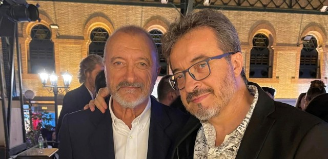 Una novela de Pérez-Reverte y música de Roque Baños: ¿Qué puede salir mal en el filme 'La piel del tambor'?  