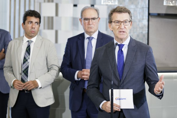 Feijóo pide un paquete de ayudas 