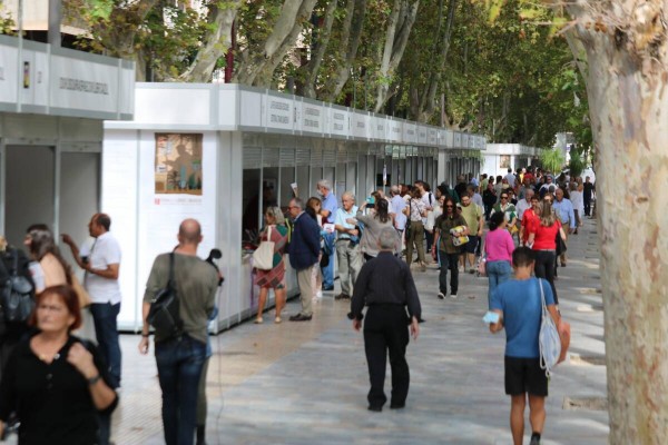 La Feria del Libro de Murcia hace historia con cerca de 180.000 visitas y 40.000 ventas