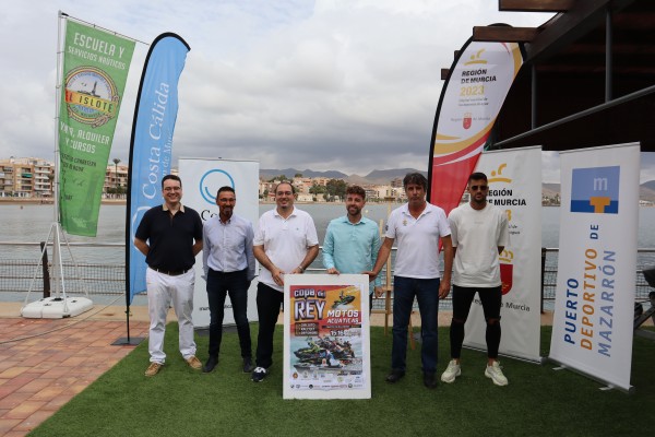 Más de 70 pilotos disputarán la Copa del Rey de motos de agua en Mazarrón 