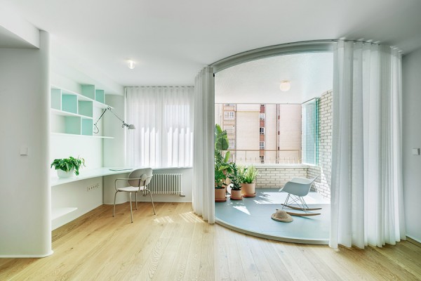 Cuando un piso 'retro' de Murcia se transforma en una casa mediterránea en la que bucear... y solo se puede decir: 'OH!'